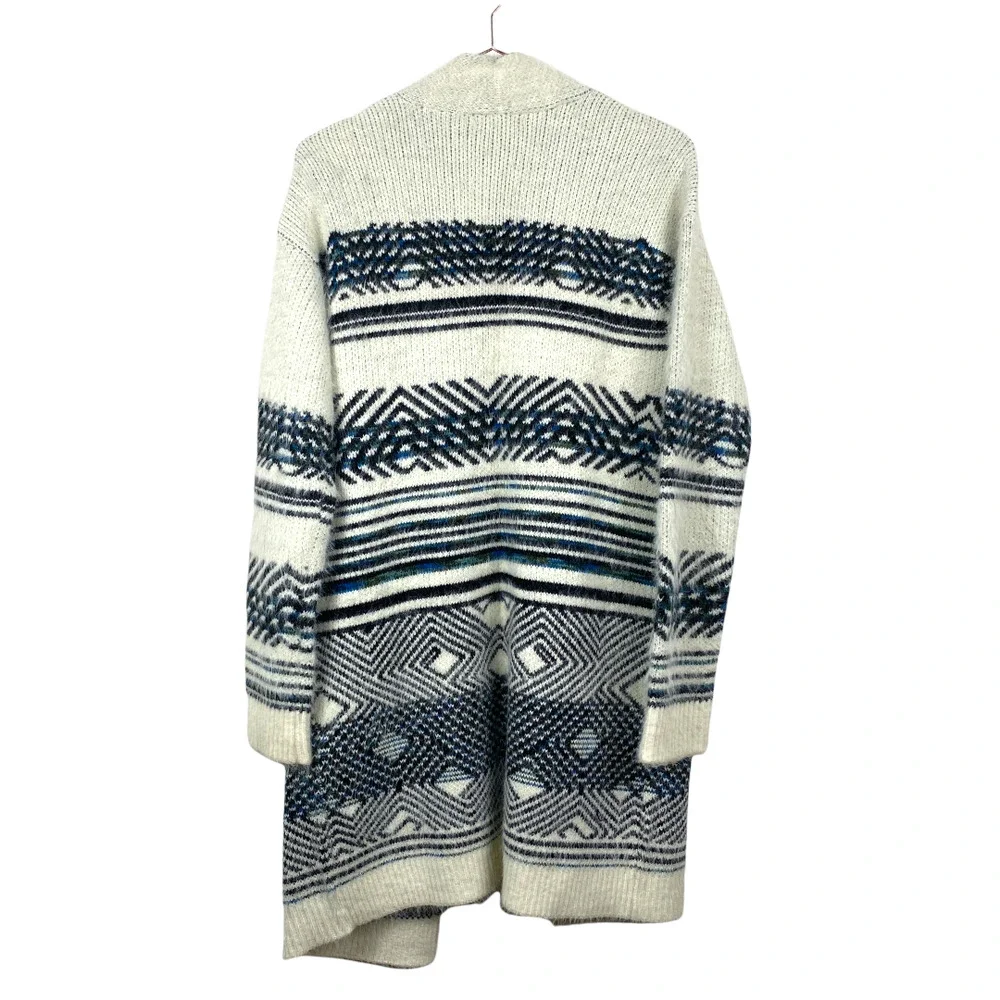 Maurices White Cardigan Sweater Open Front Long Sleeve Warm Fuzzy Small Women's - Picture 5 of 5